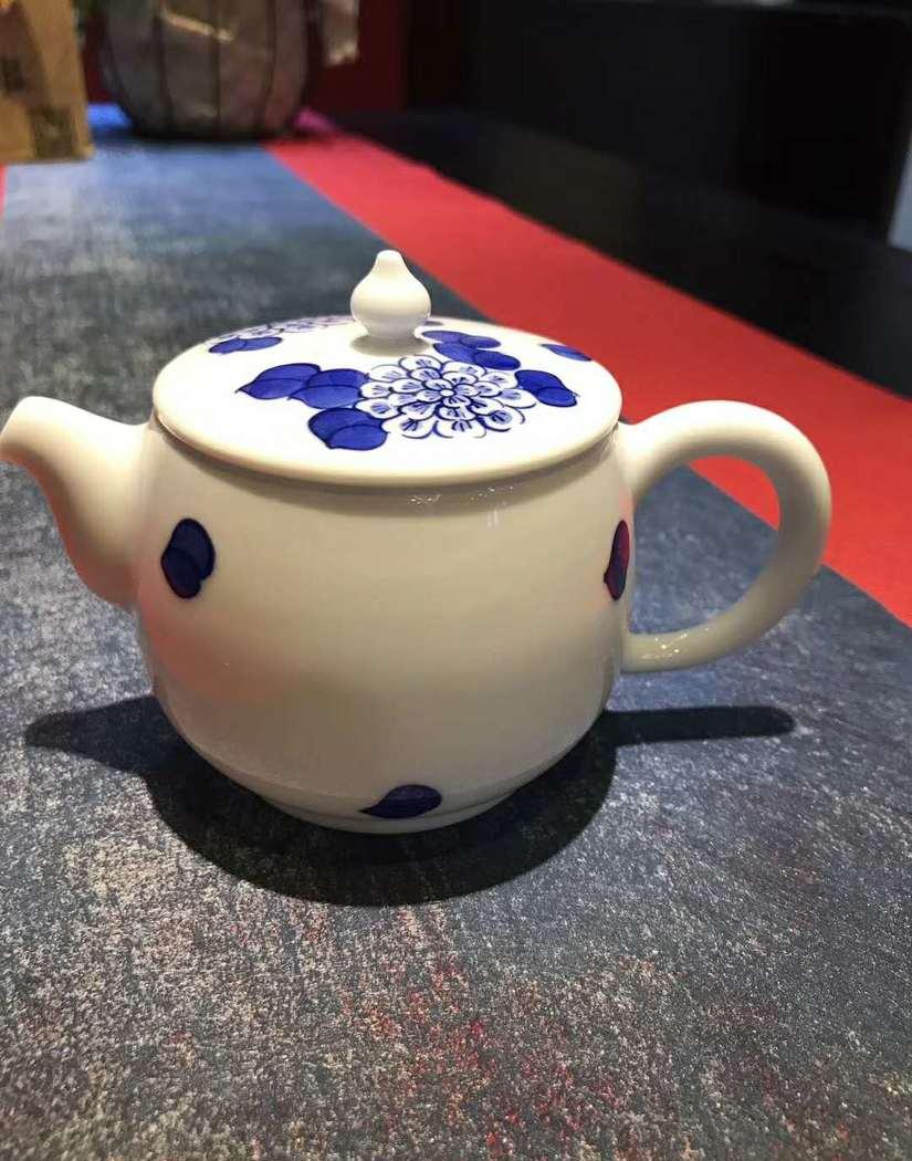 融入茶文化的“不二茶庄”店面设计-5