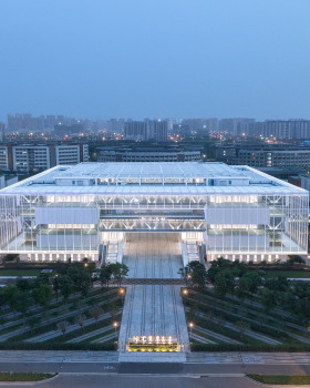 国家网络安全人才与创新基地培训中心｜信息综合楼（创新中心），湖北武汉 / 中信设计