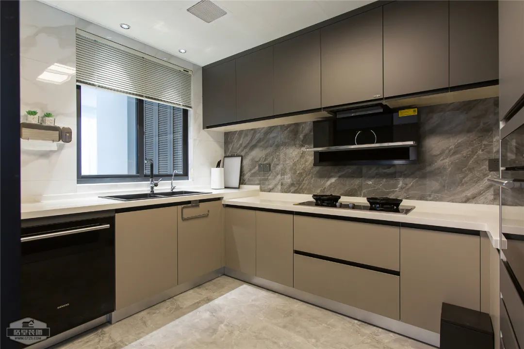 现代风格金河湾 161㎡家居设计丨格堂装饰-20