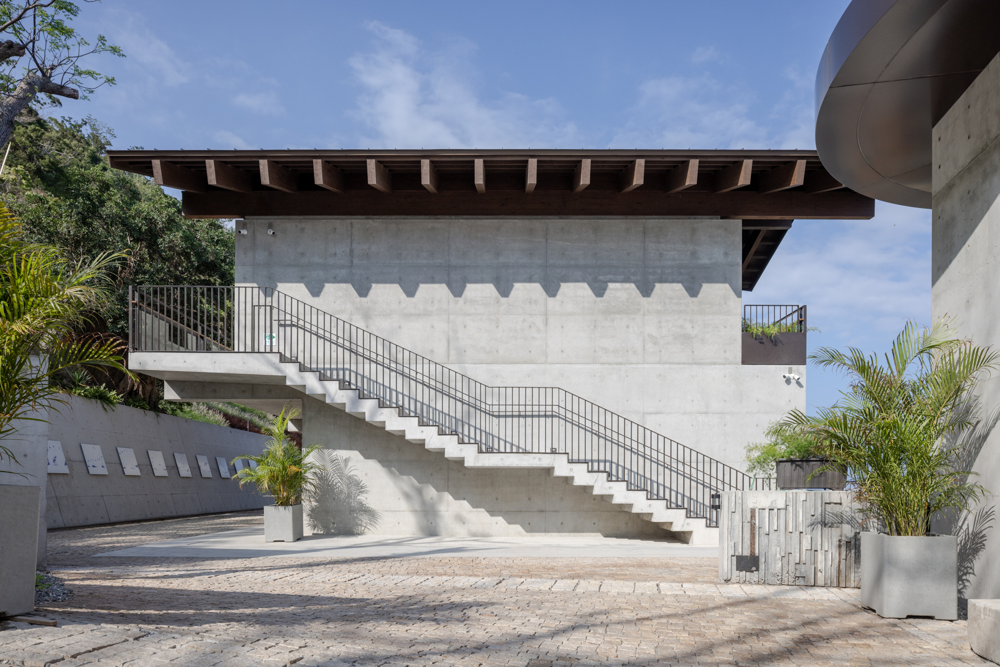 Paul Chiang Art Center / Behet Bondzio Lin Architekten-17