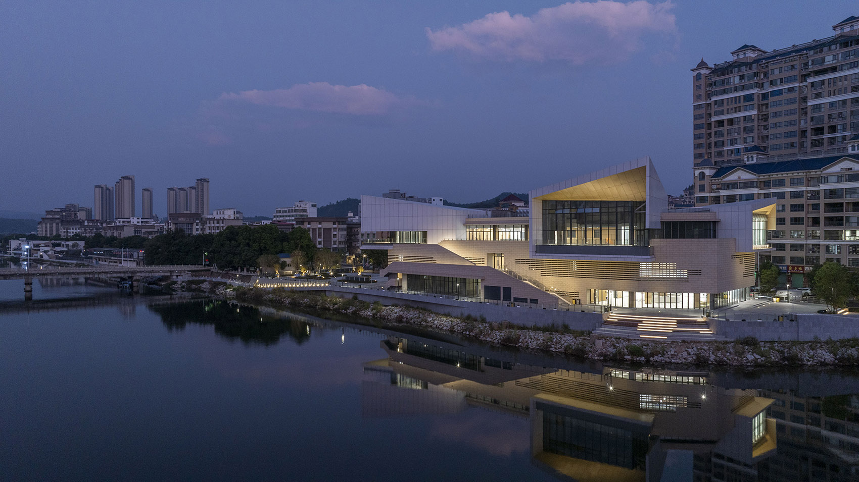 望犹江·熹台丨中国赣州丨埊木设计（CAFA·A城市艺术创新中心）-5