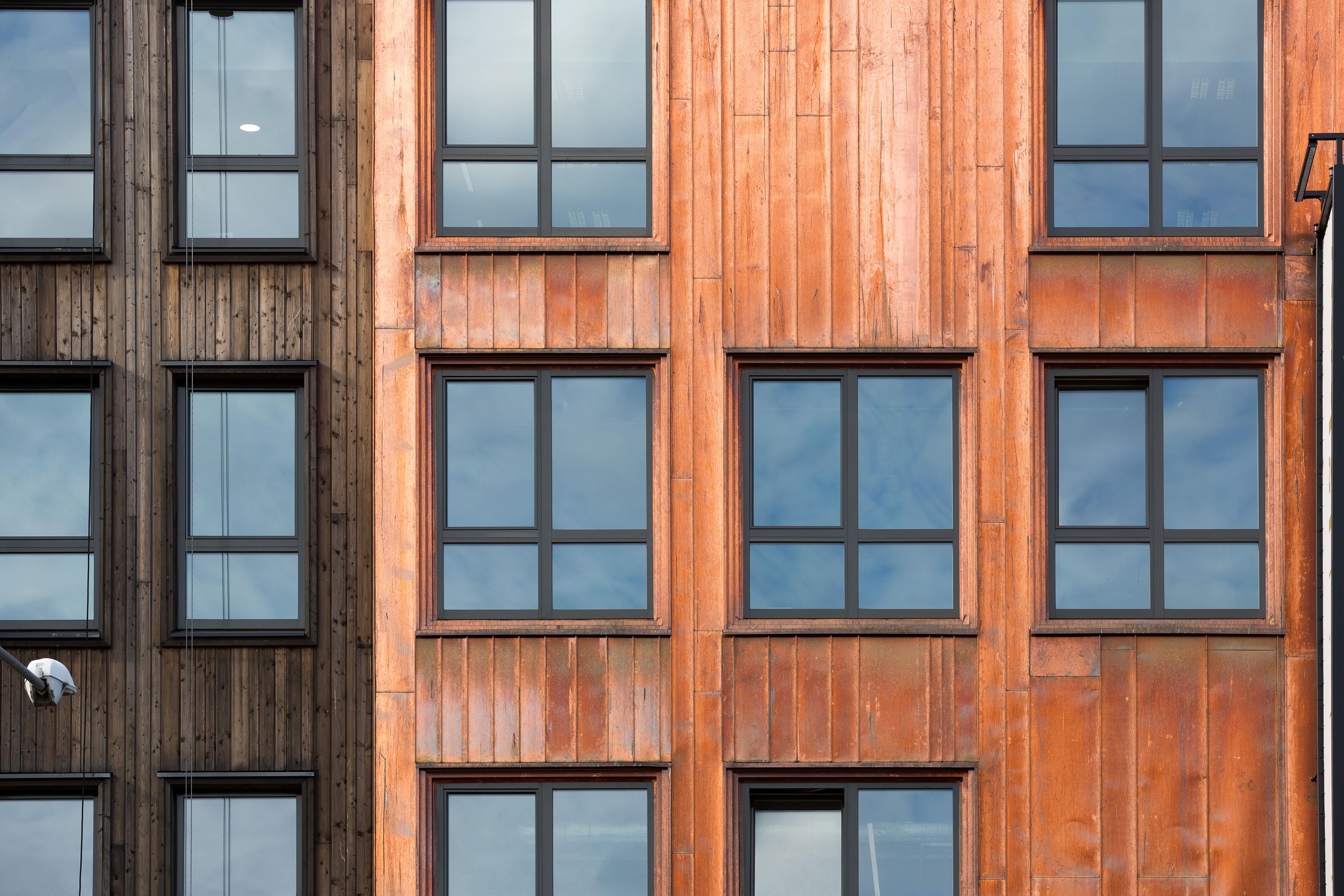 Kvartal 购物中心的室内设计亮点与趋势分析-43