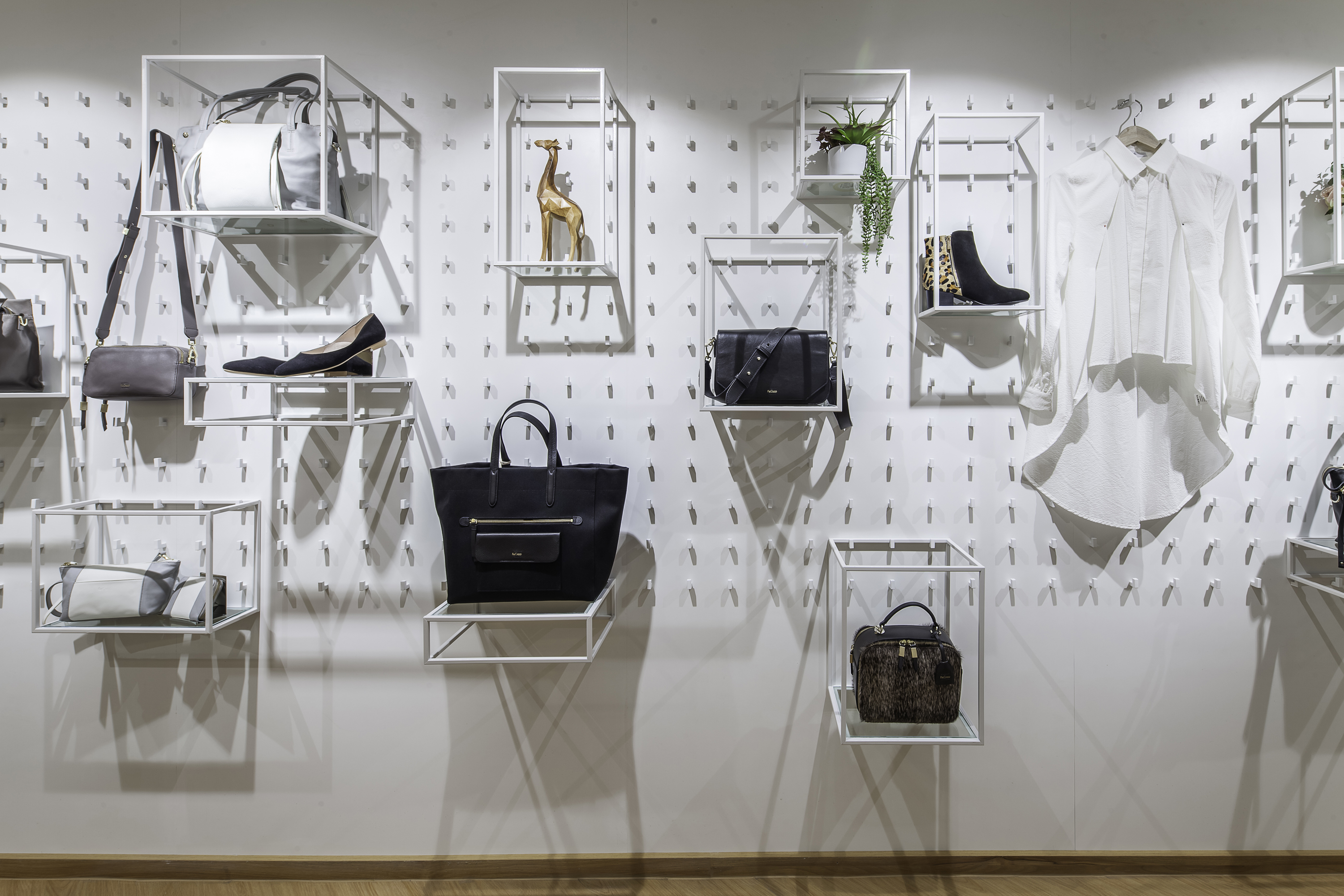 香港 RIL CREED 旗舰店-9