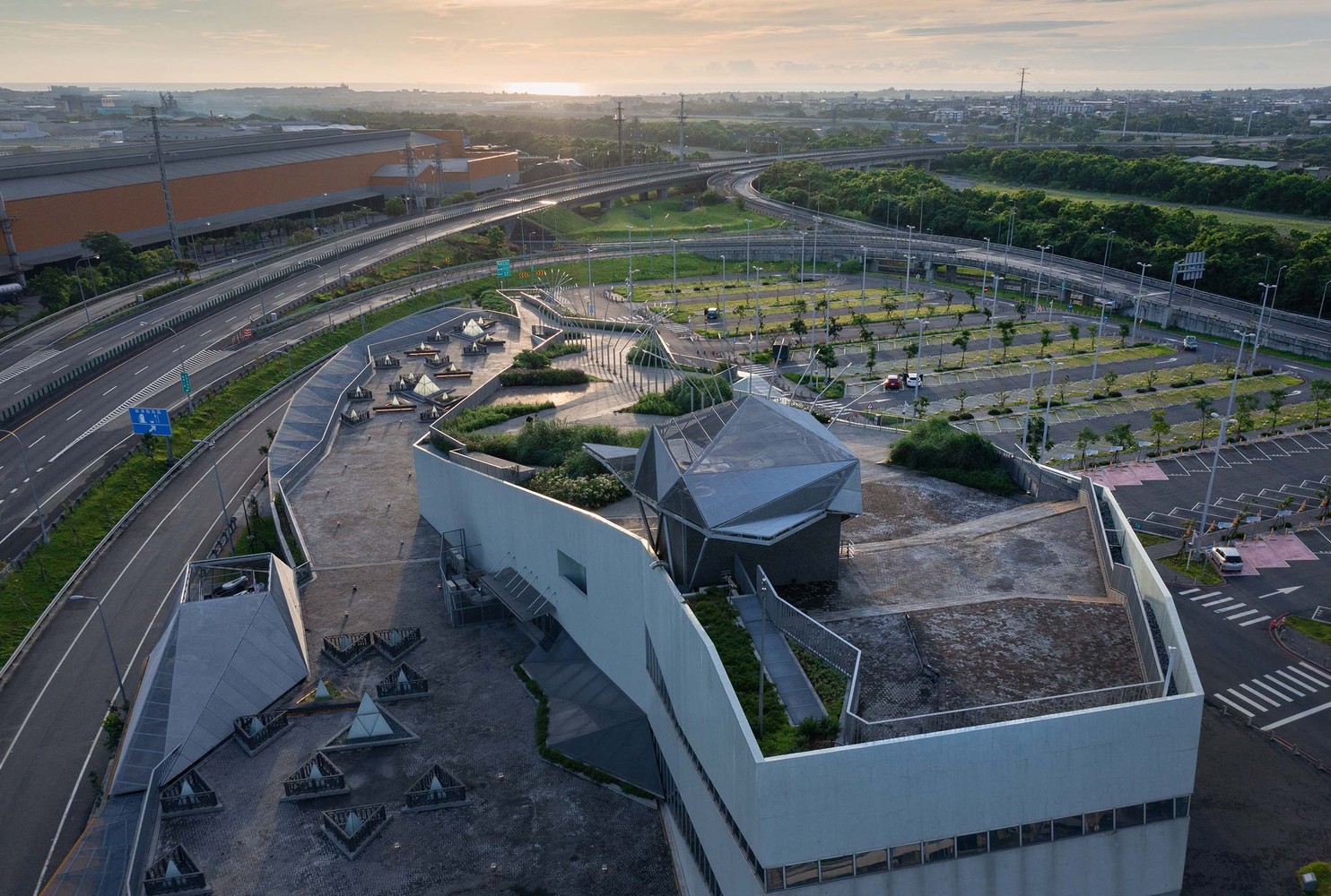 宜兰苏澳高速公路休息区及服务区丨翁祖模建筑师事务所-16