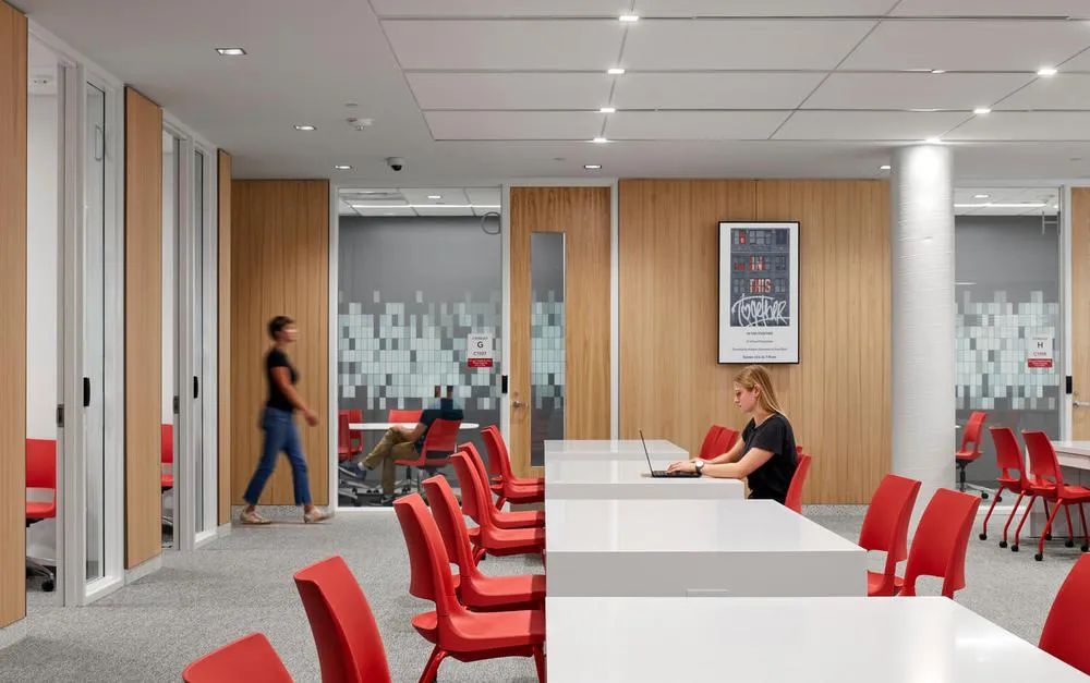 美国 Normandale 社区大学学生服务中心改造丨HGA 设计团队-10