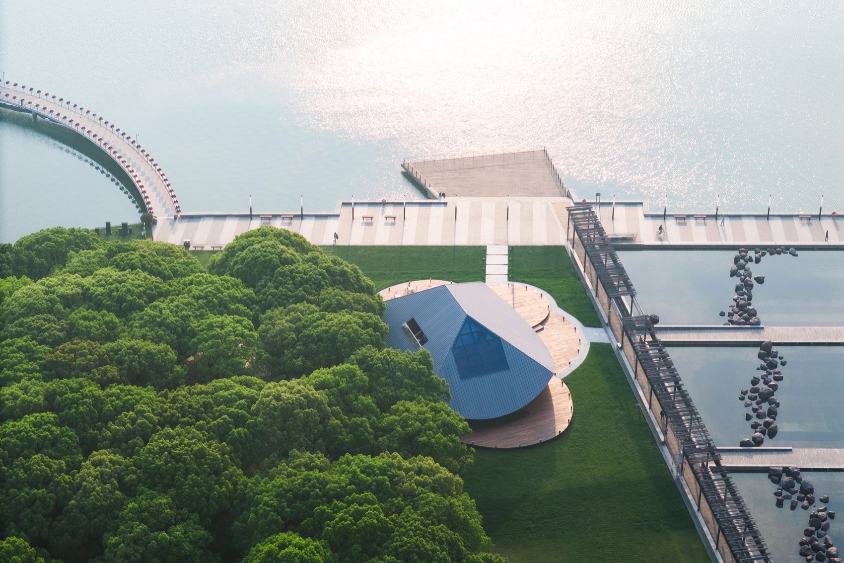 金鸡湖1号驿站，苏州 / 繁星建筑工作室-15