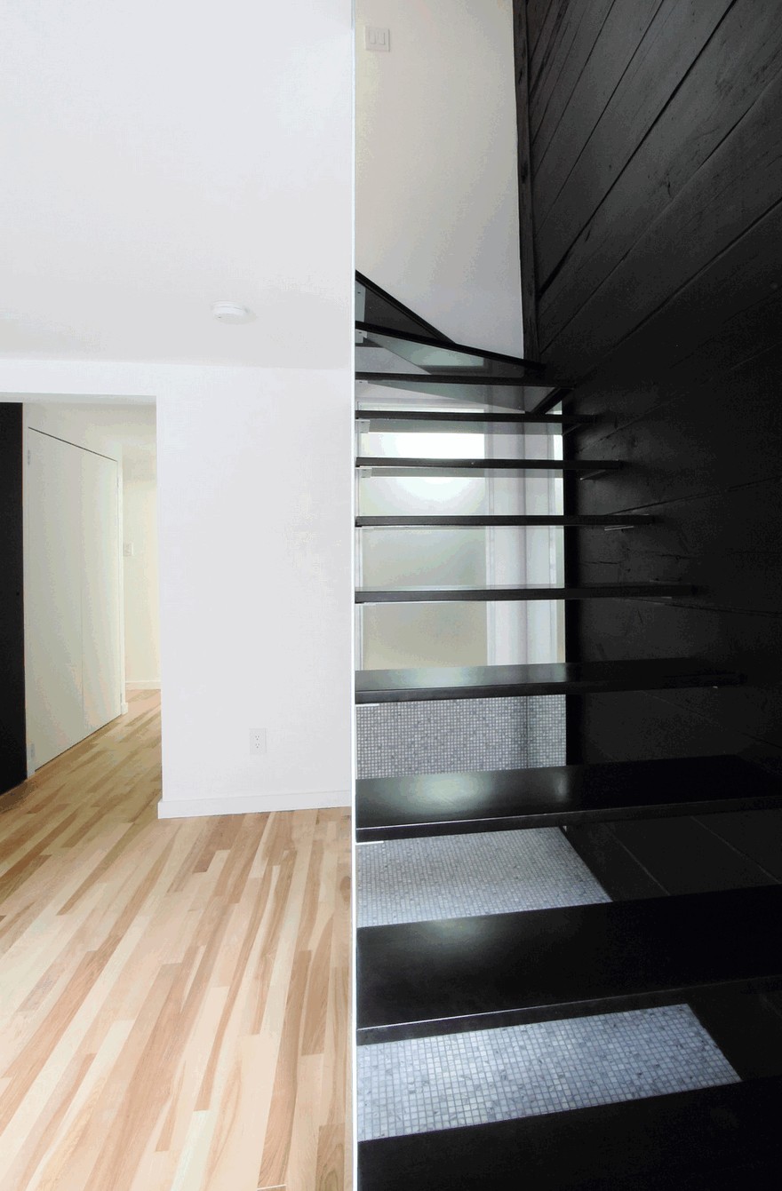 150-Year-Old House Transformed into a Bright and Fluid Space-14
