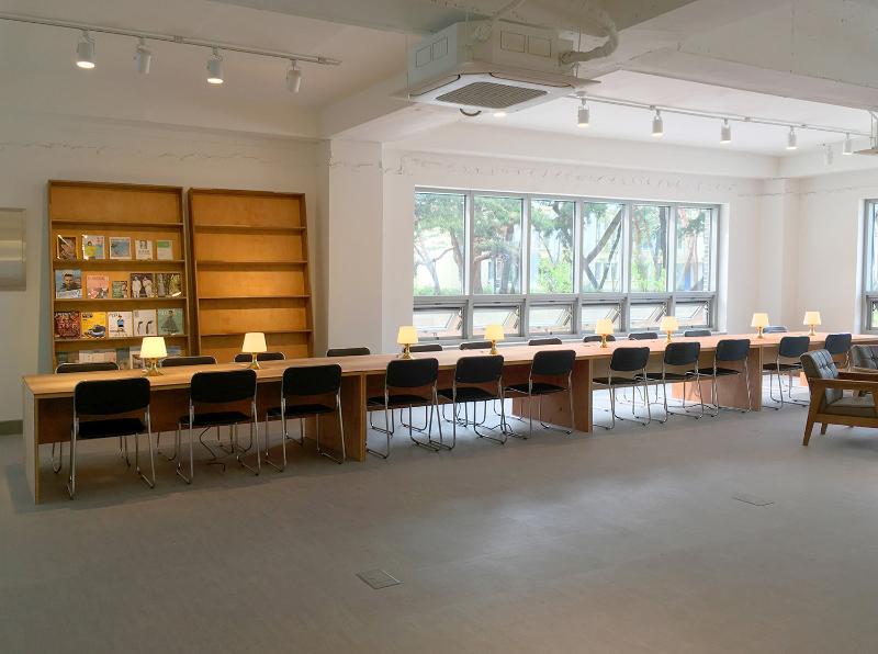 首尔市立大学图书馆-2