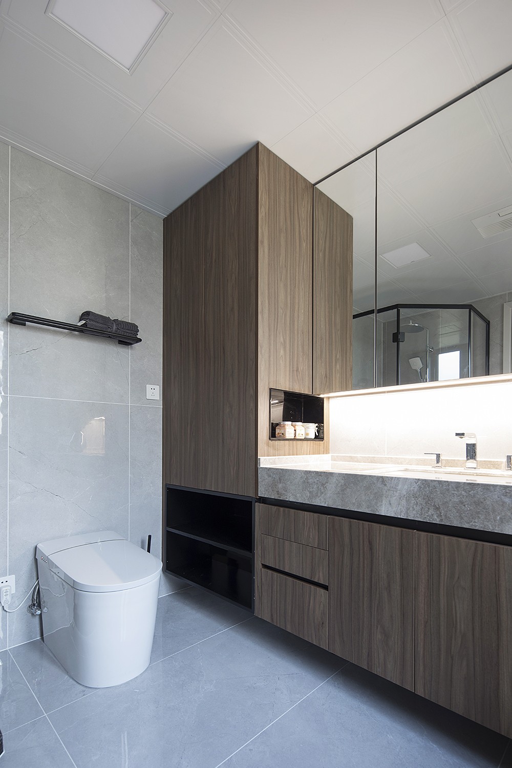 上海 160 平米大平层设计 | 素隐风格演绎舒适生活-21