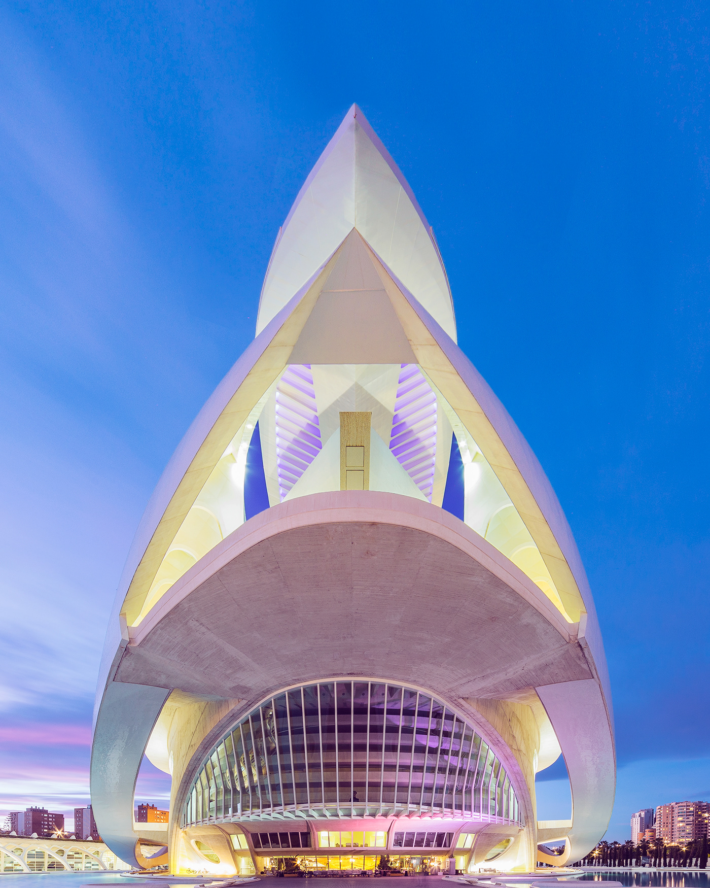 瓦伦西亚周围建筑中发现的线条和形状-2