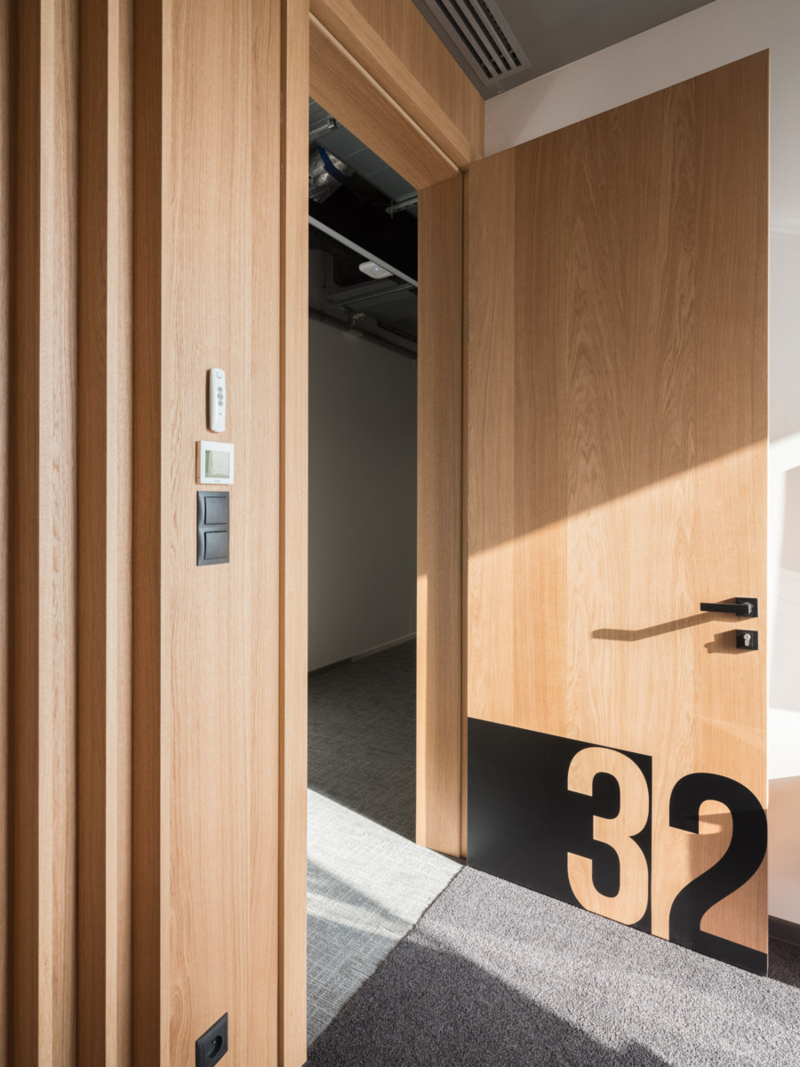 ·kom 公司总部-18