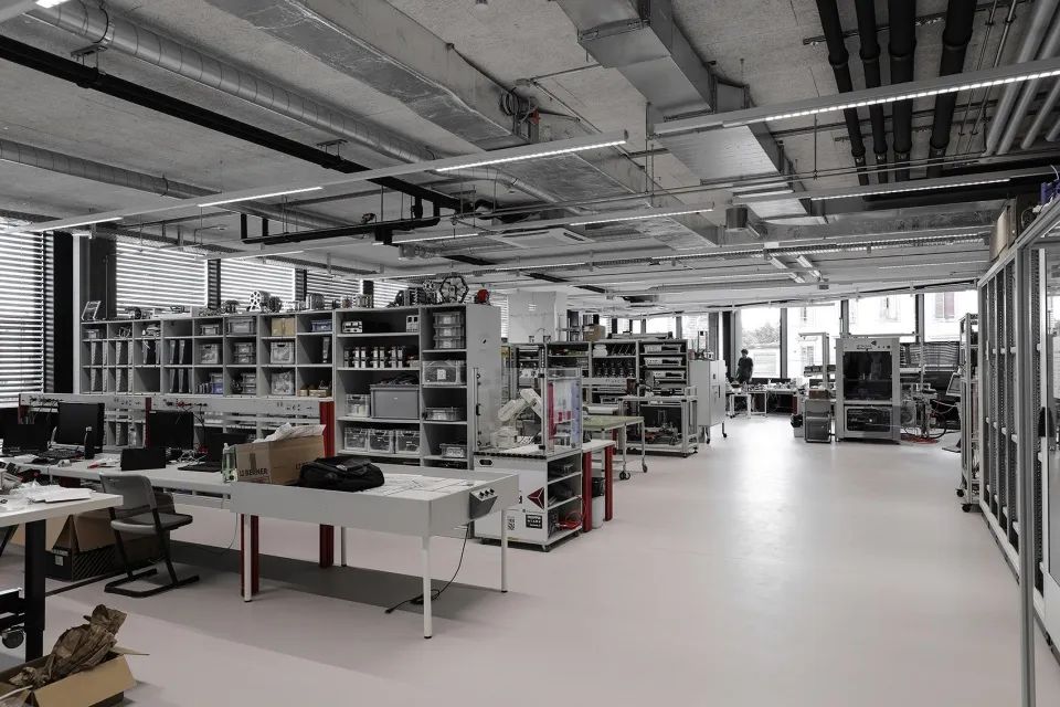 瑞士创新园区大楼-13