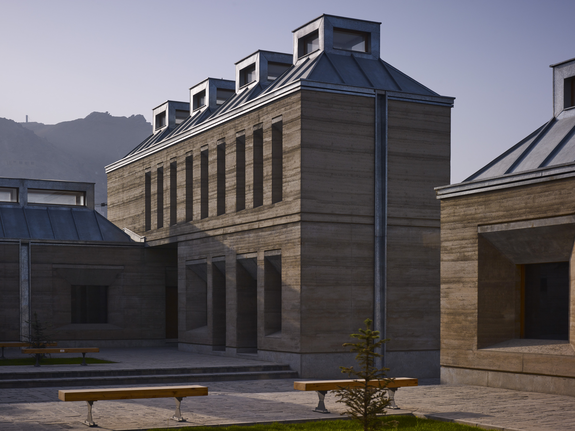 阿富汗重建奇跡 | 修复遗址,打造文化绿洲-35