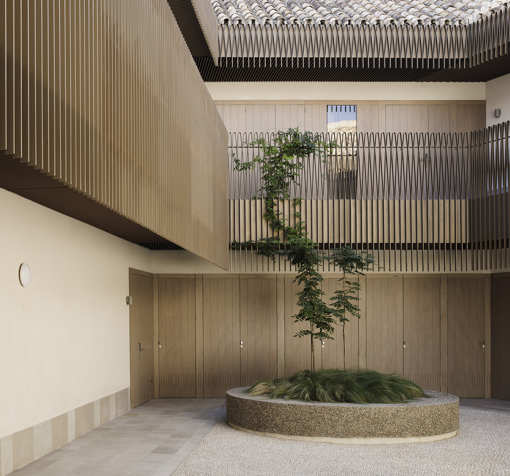 西班牙真理广场住宅楼-24