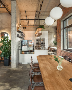 埃斯科瓦尔咖啡馆丨乌克兰基辅丨Yulia Larina,Anna Kolesnik