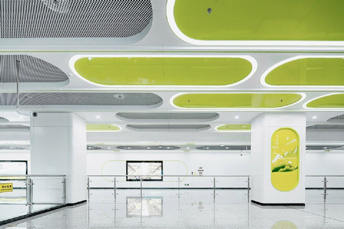 地心引力下的未来城市想象——成都地铁 18 号线站台设计-3