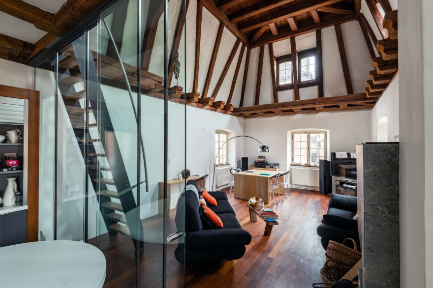 阿尔萨斯660㎡带壮观壁炉古修道院住宅丨法国丨雅克·库埃勒(Jacques Couëlle)-40