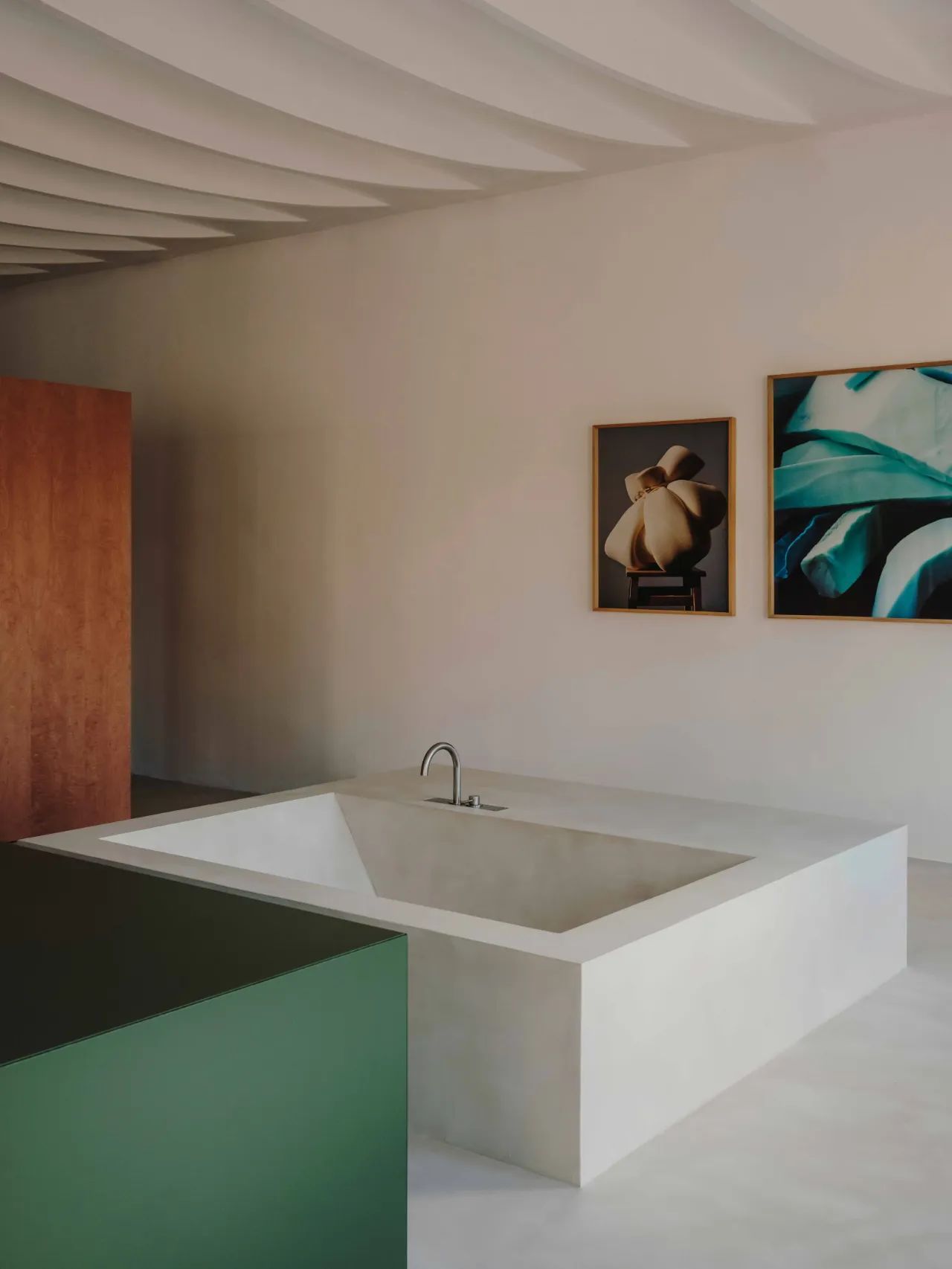 Mesura丨工业公寓改造,艺术画廊与生活空间的完美融合-21