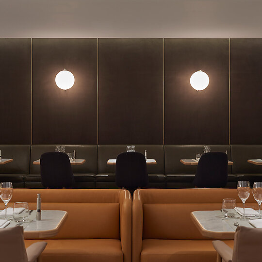 QANTAS First Lounge, Singapore by CAON Studio in Collaboration with Akin Atelier | Australian Interior Design Awards-5