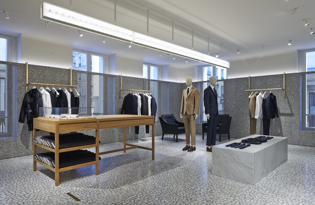 华伦天奴巴黎旗舰店丨法国巴黎-16