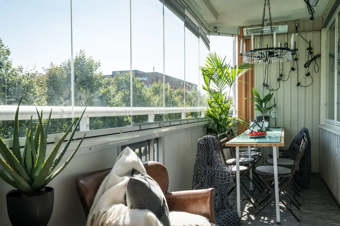 瑞典公寓巧变四居室 | 玻璃隔断打造明亮家庭空间-20