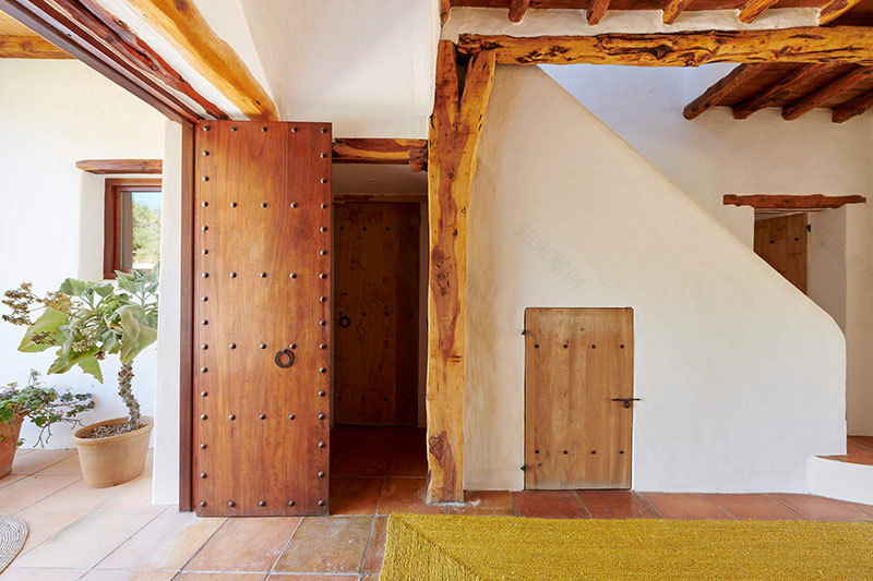 伊比莎黄色别墅-25