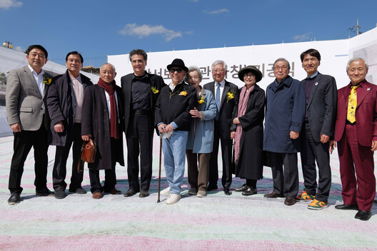 韩国济州岛朴寿男当代艺术博物馆丨西班牙建筑师费尔南多·梅尼斯（Fernando Menis）-59