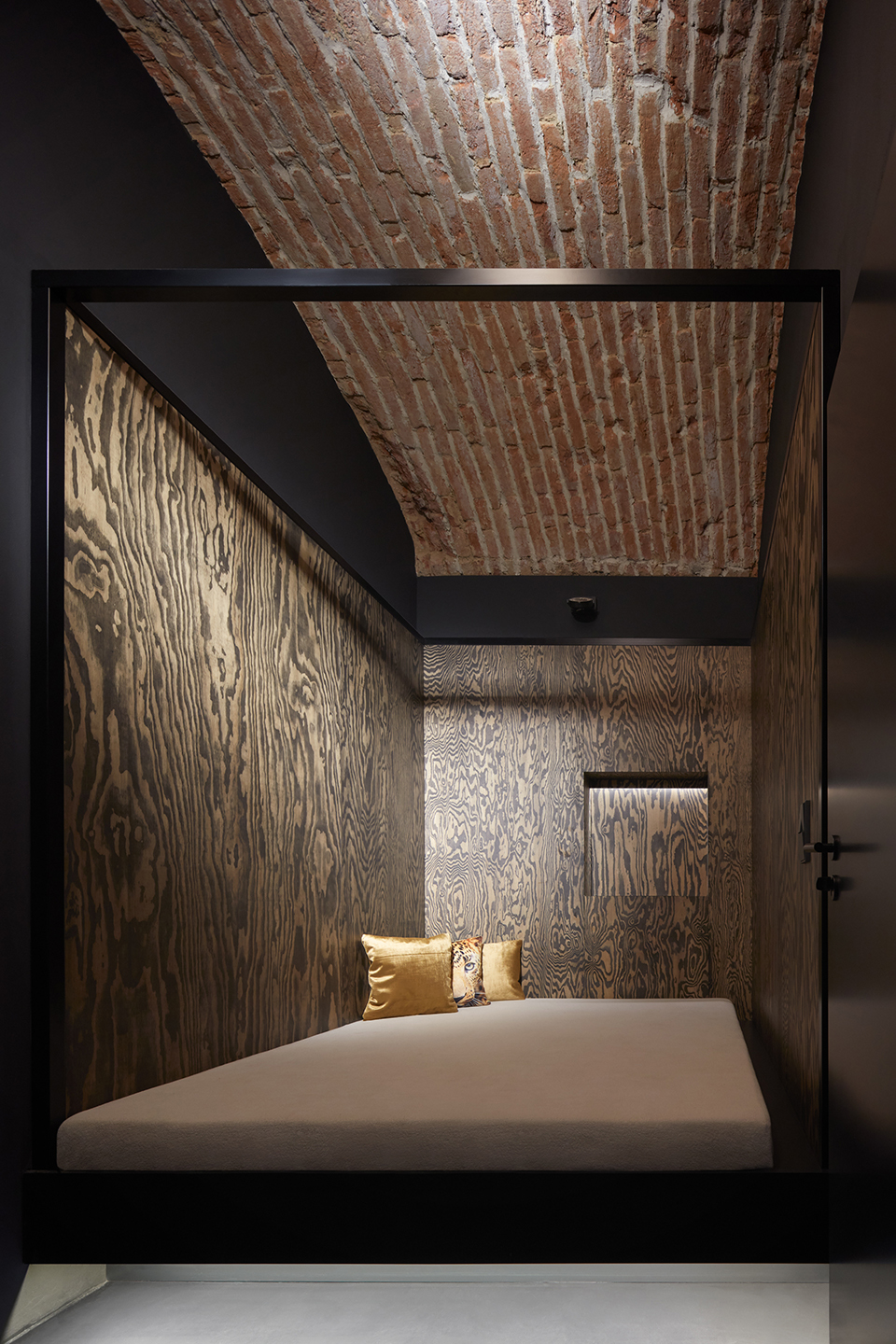 Relax地下酒店，布拉格 / Lenka Míková-35