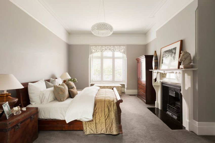 20 Beautiful Examples Of How A Master Bedroom Should Look Like-16
