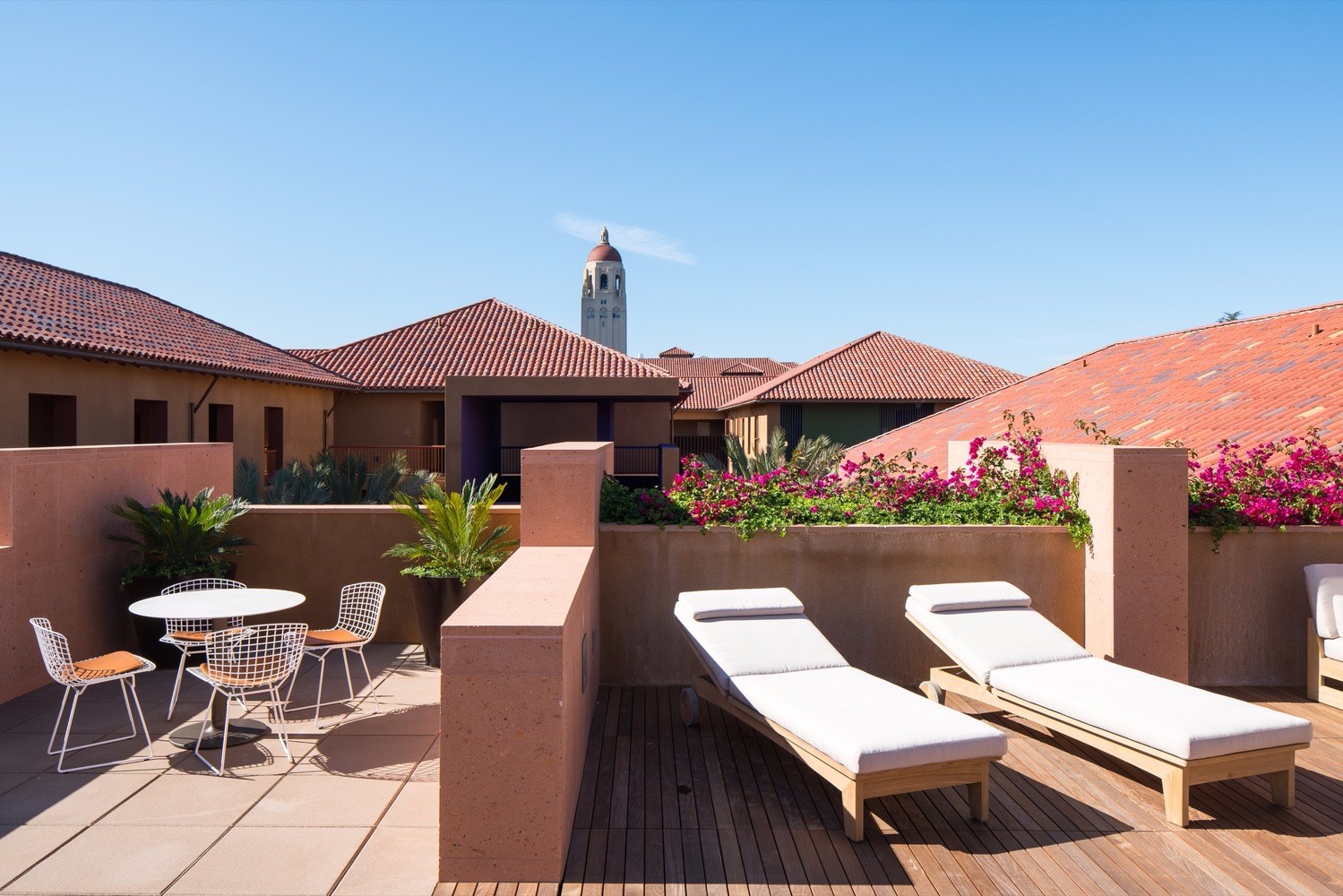 斯坦福大学高地大厅  LEGORRETA-12