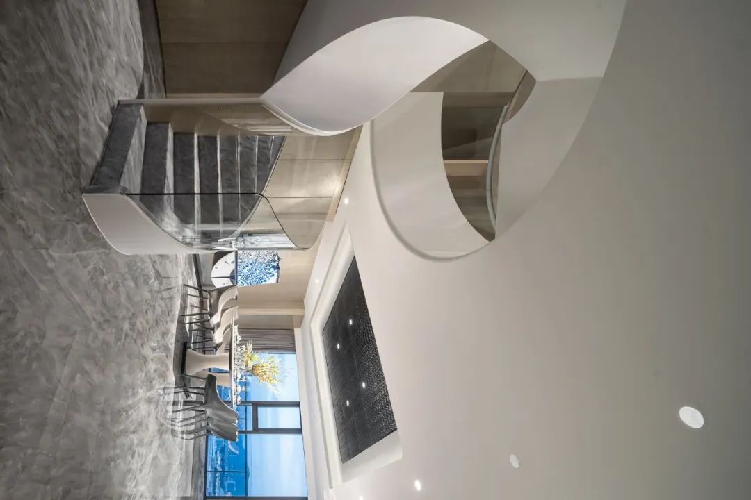 厦门 IOI 棕榈天峰豪宅 | 现代简约与生活艺术的完美融合-19