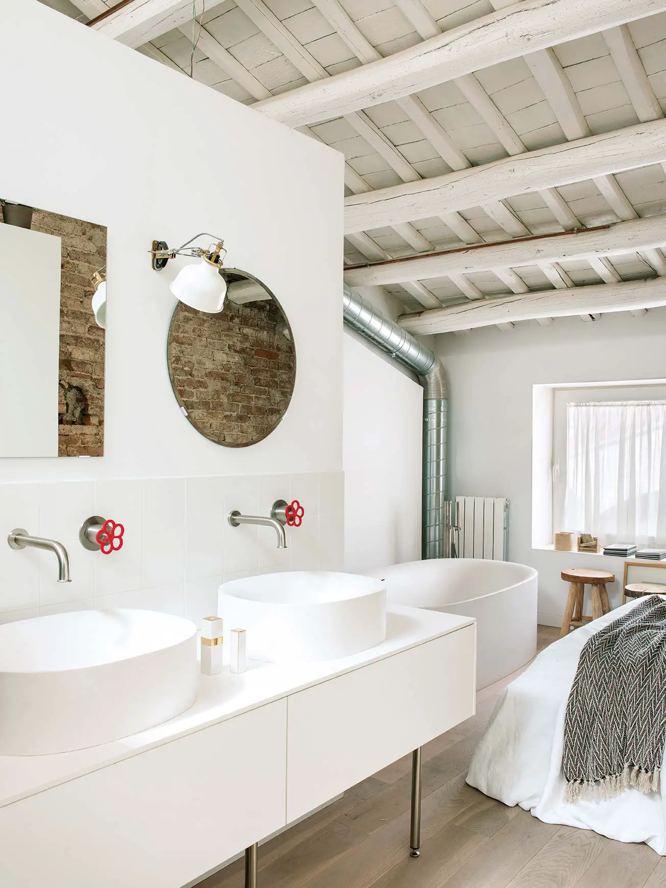 巴塞罗那工业风格 loft 翻新设计-15