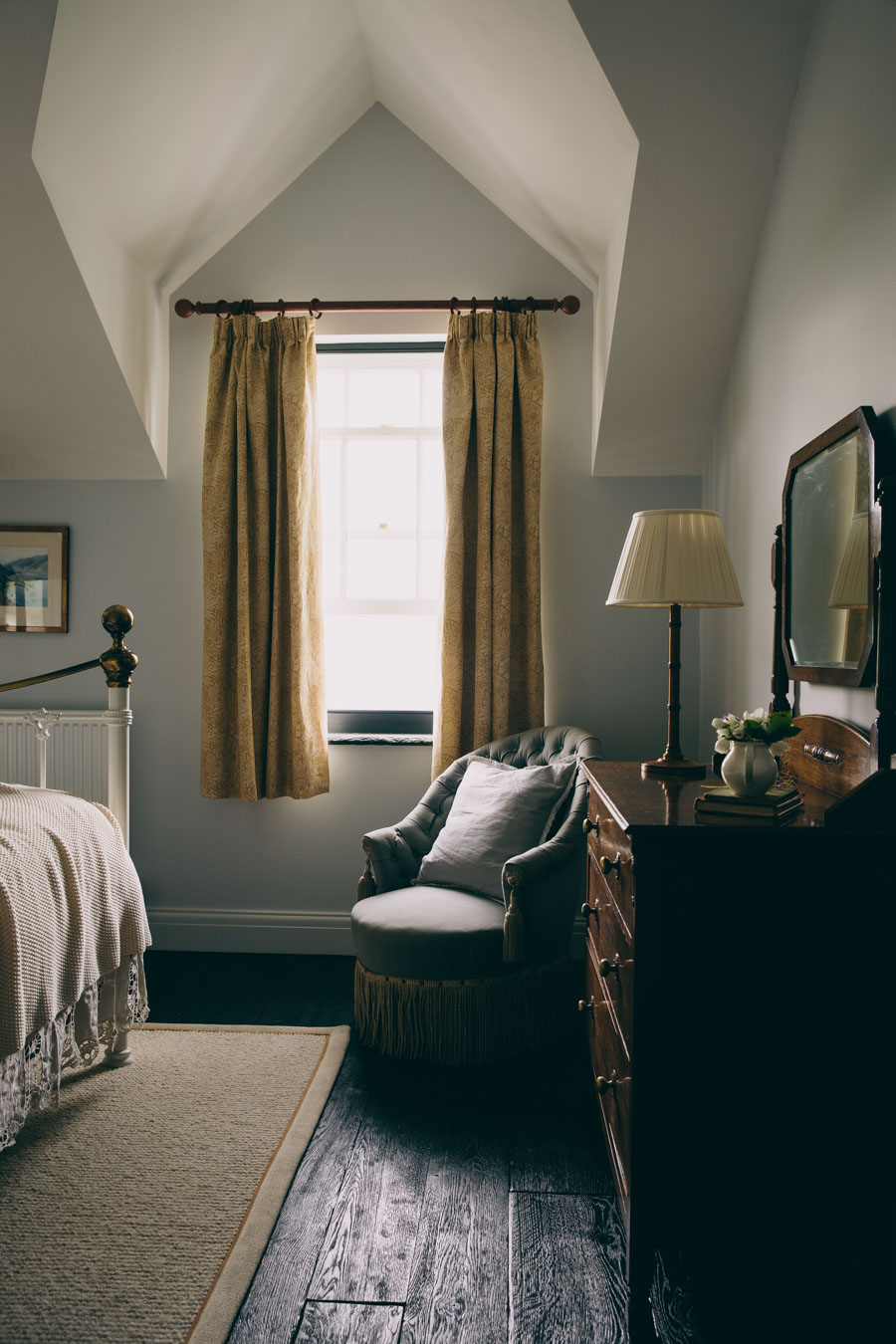 A COUNTRY HOME WITH A VIEW OF THE LAKES - PART II - Lobster and Swan-3