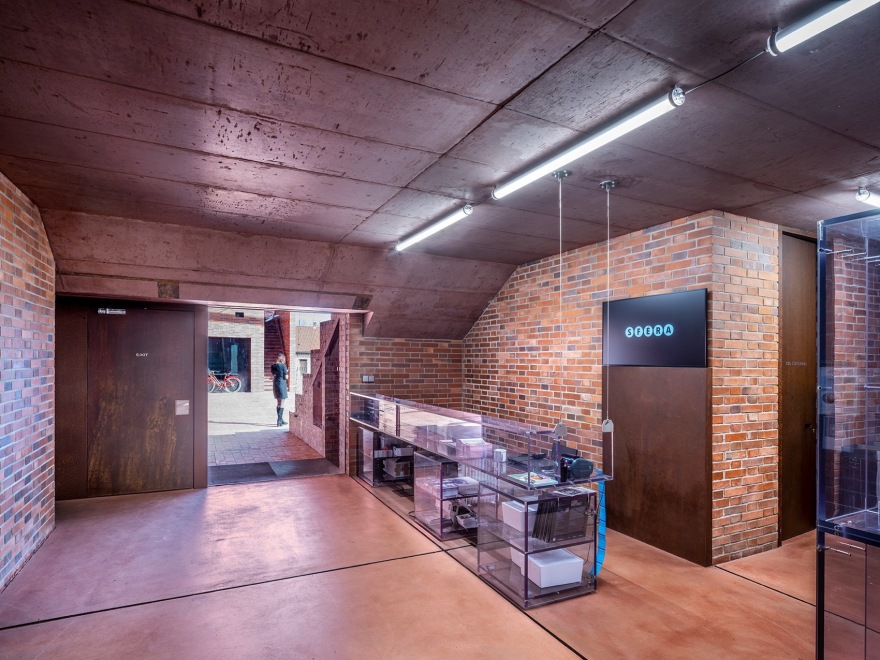 帕尔杜比采自动磨坊公共空间丨捷克帕尔杜比采丨Šépka architekti-191