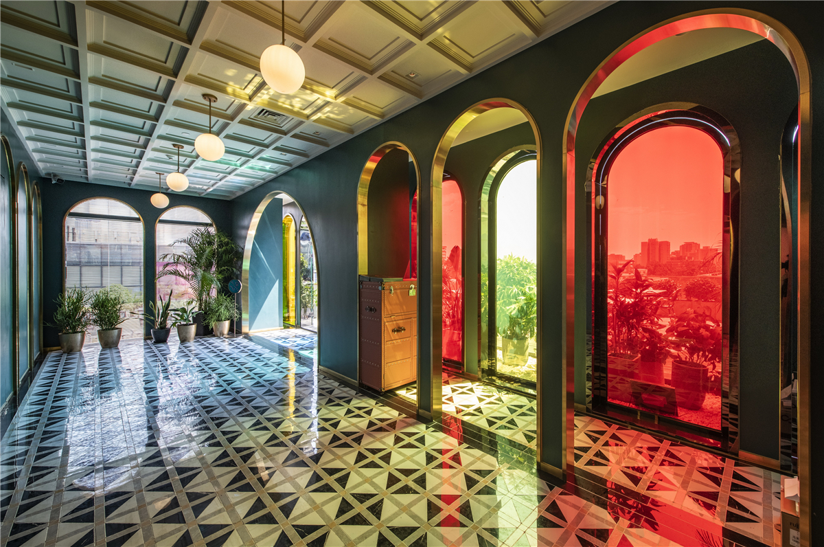 与某人相遇的唐-17