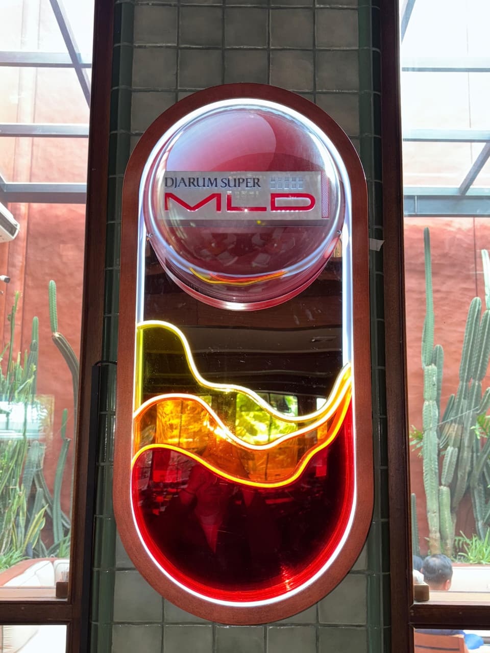 Branding store DWNTWN MLD-3