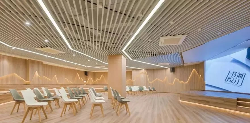 彤书屋·漓江书院广西大学店丨中国南宁-24