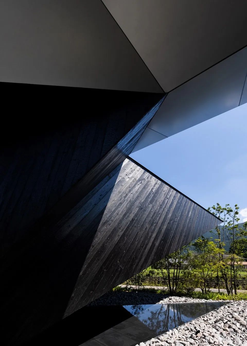 Comico 美术馆由布院新馆丨日本丨隈研吾建筑都市设计事务所-10