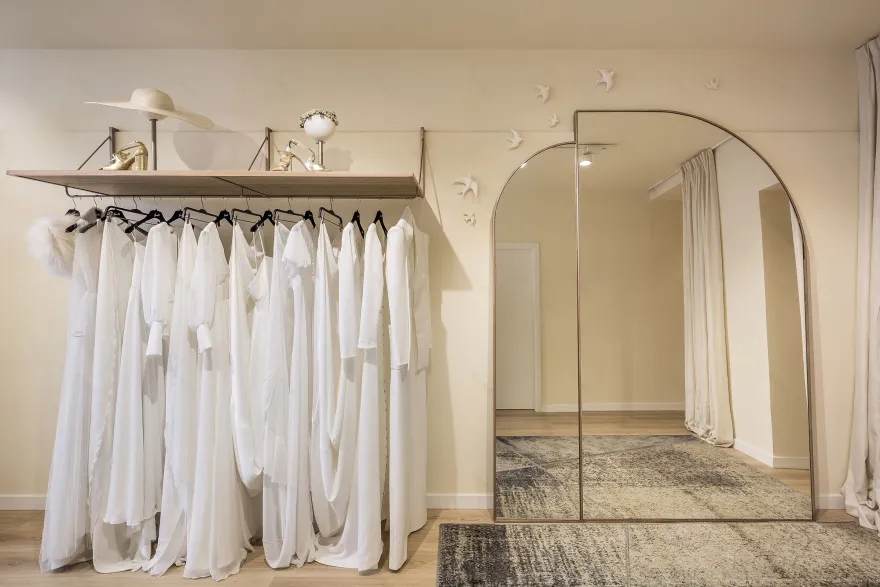 西班牙 Tocados Tousette 婚庆空间设计-15