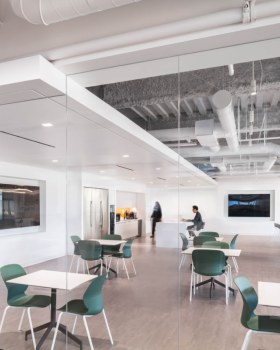 Tokio Marine 办公室设计丨美国加利福尼亚丨Gruen Associates