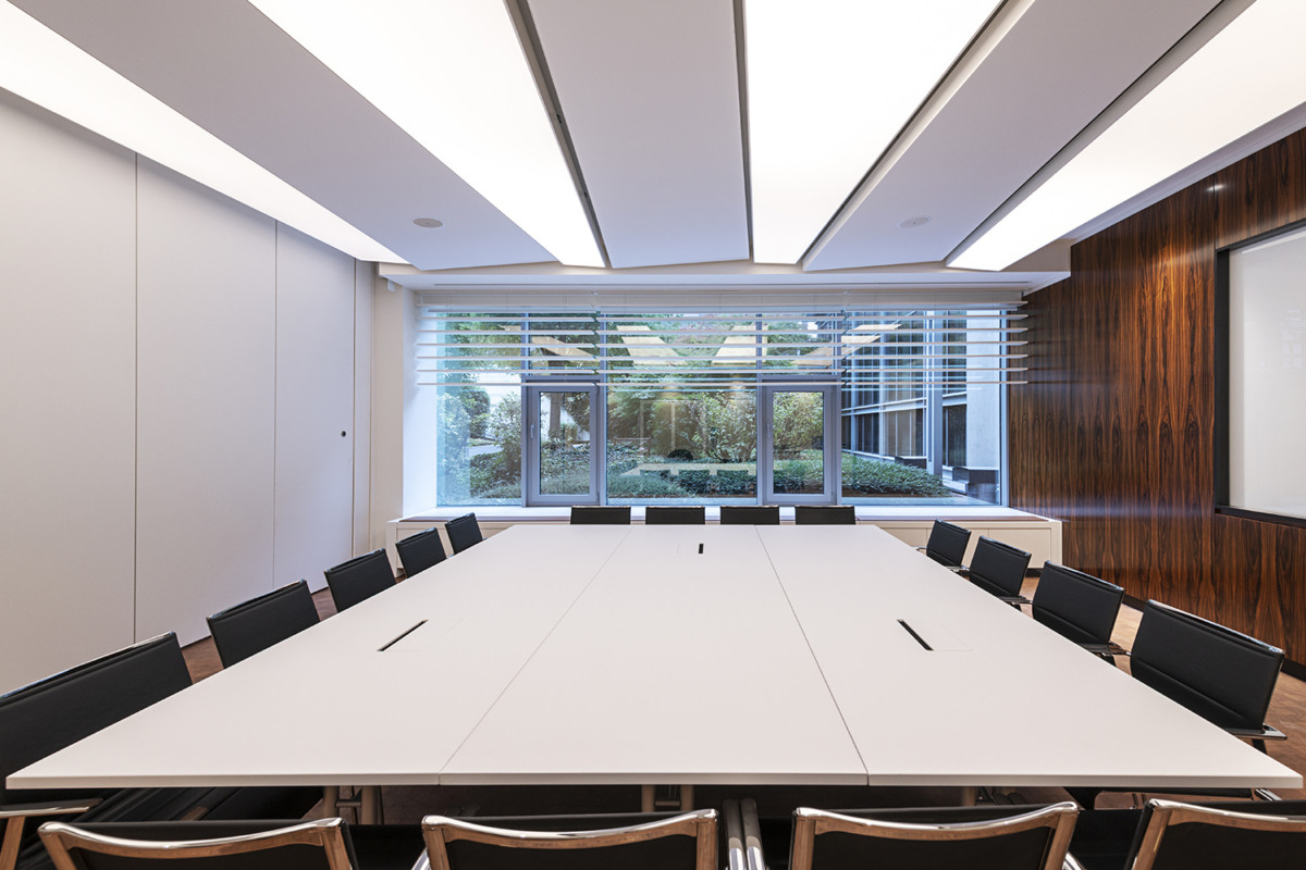 Cleary Gottlieb Law Offices · 绿色环保的比利时办公空间-16