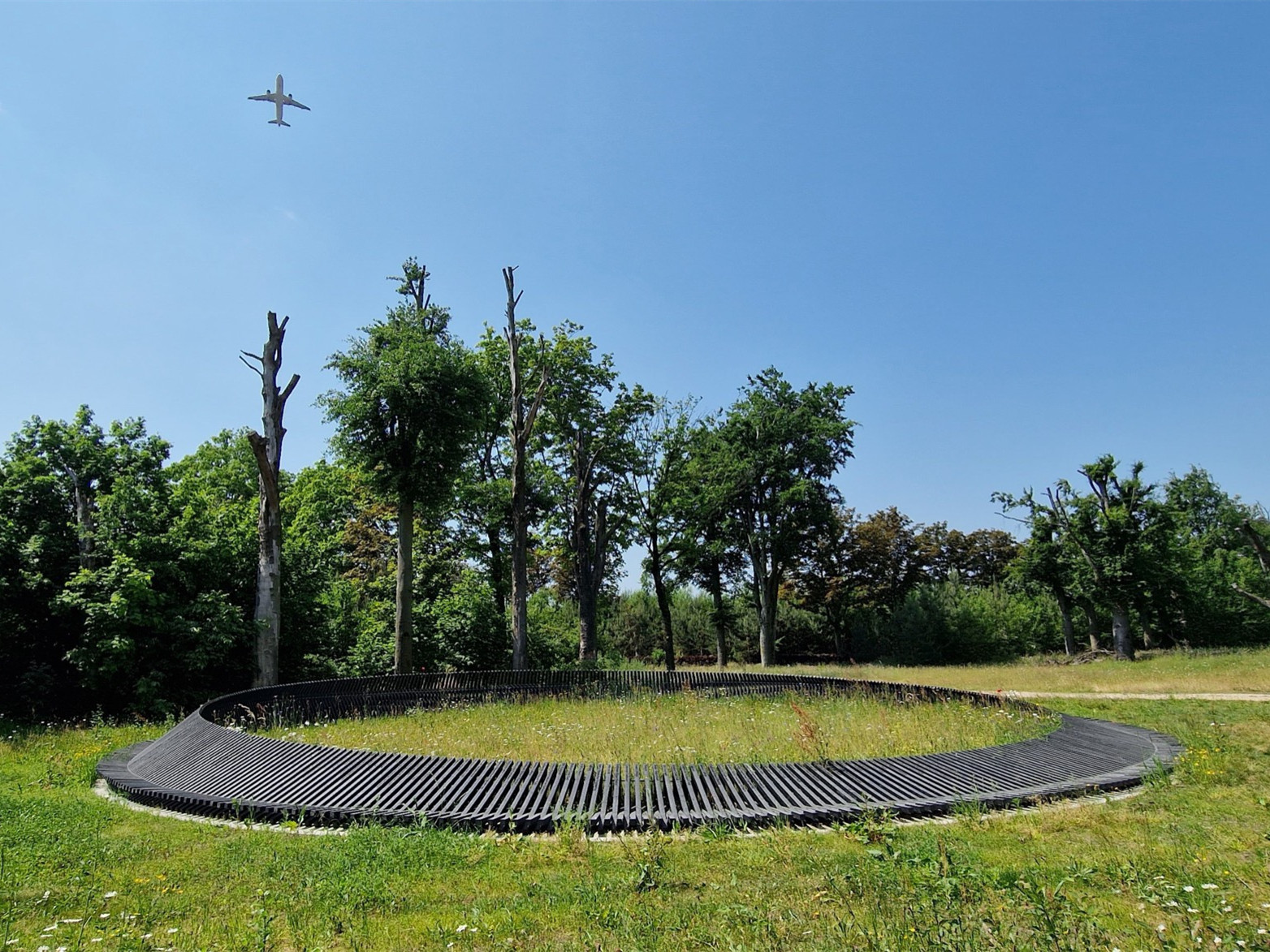 荷兰航空观测休憩长椅丨Studio Marco Vermeulen-3