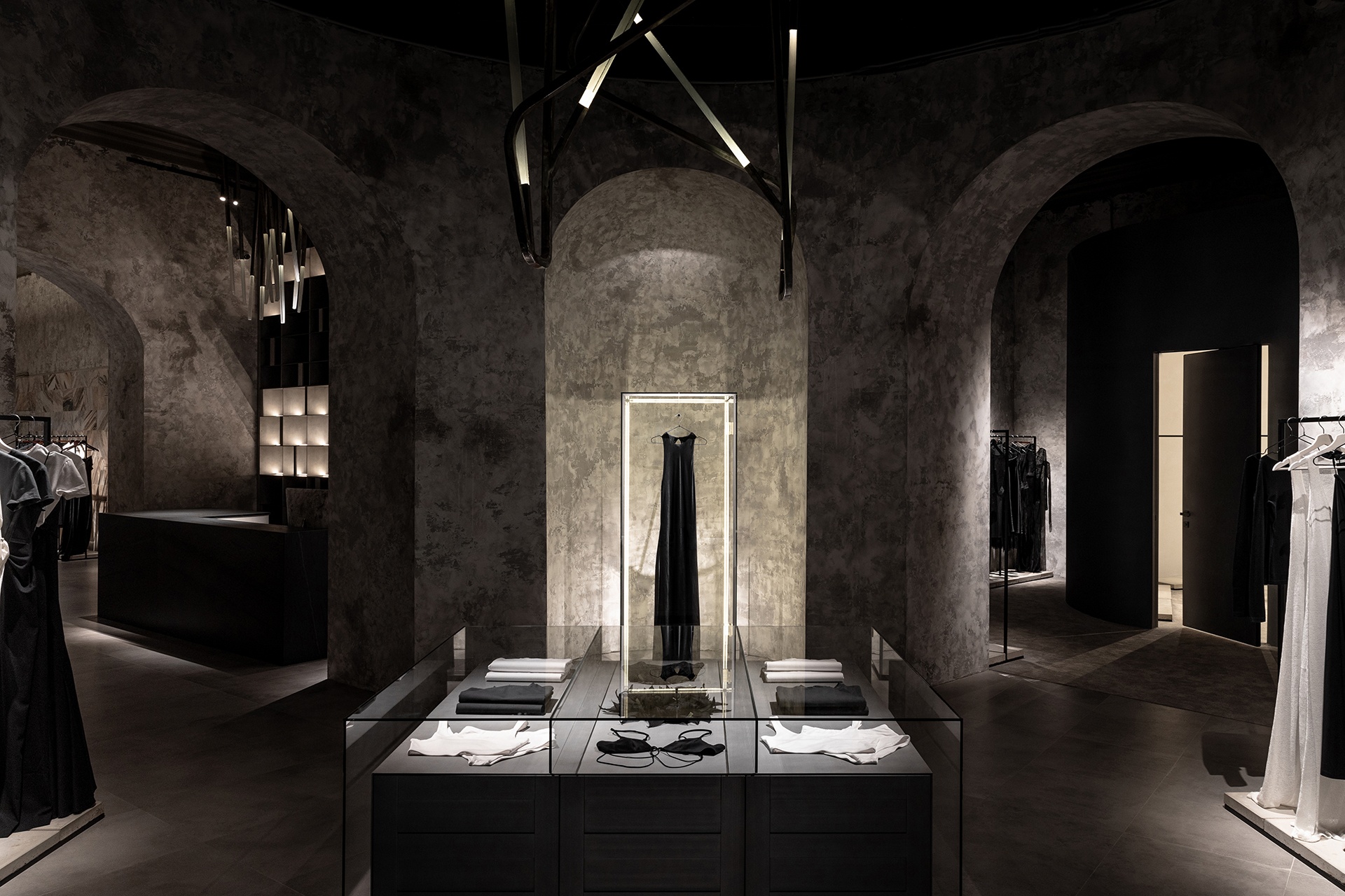 莫斯科 Namelazz 精品店丨俄罗斯莫斯科丨Valery Sidorov 的“Space”工作室-17