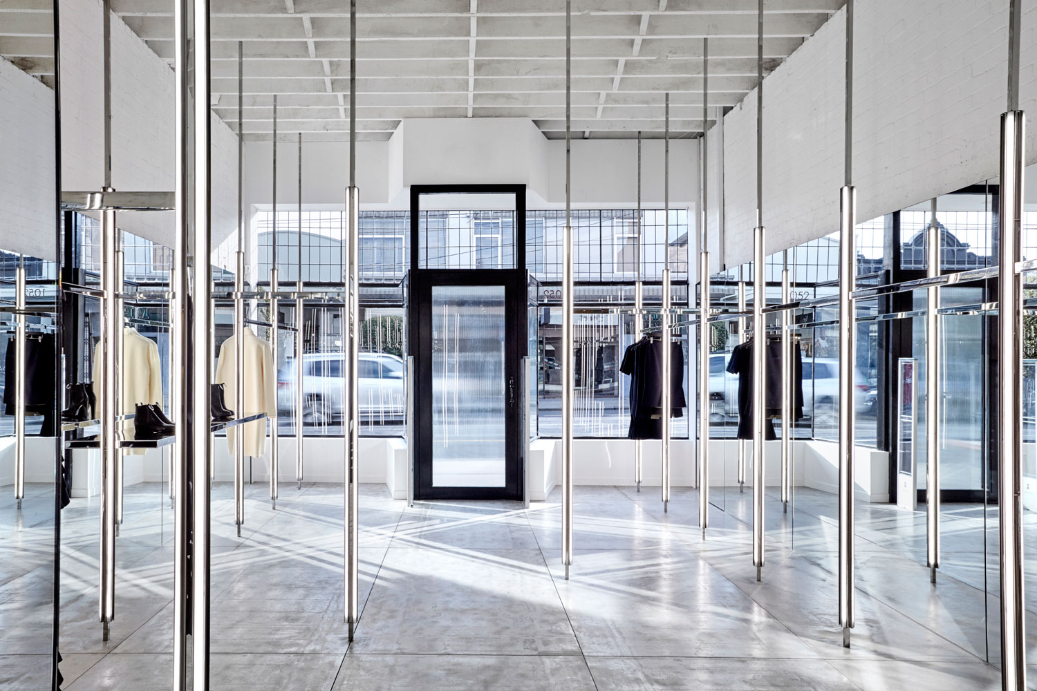 建筑大师 Kelvin Ho | 从零售空间到酒店设计,他的创意之路-12