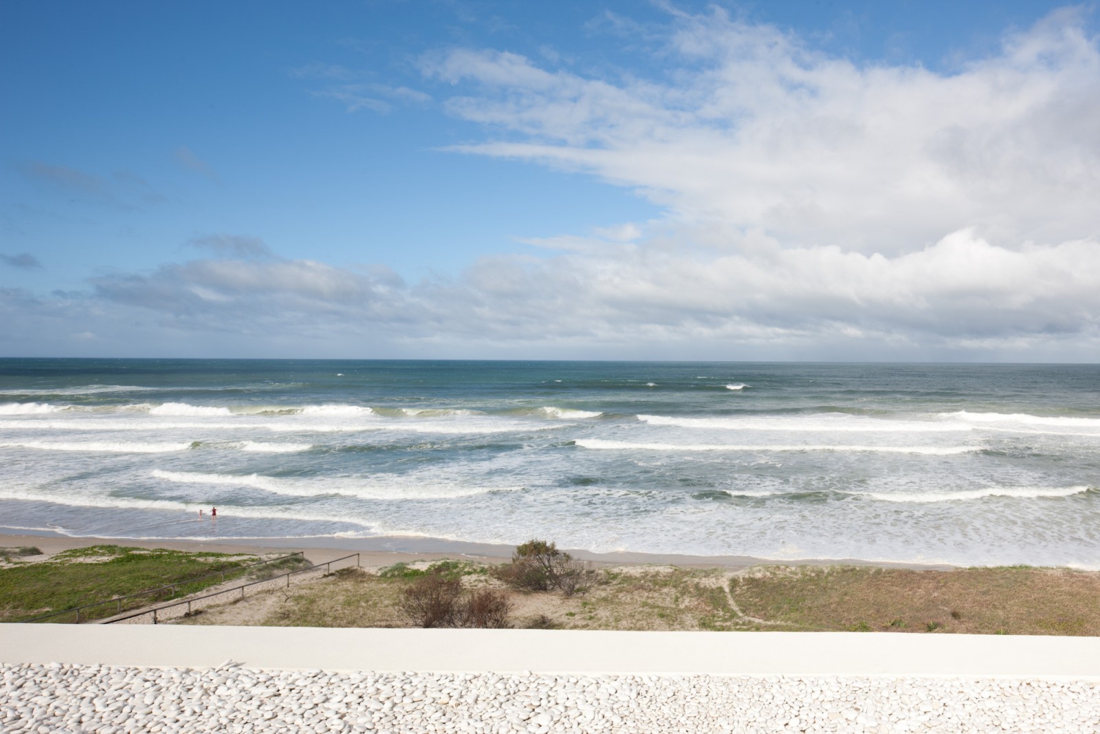 Beachside Jolson Architecture-9