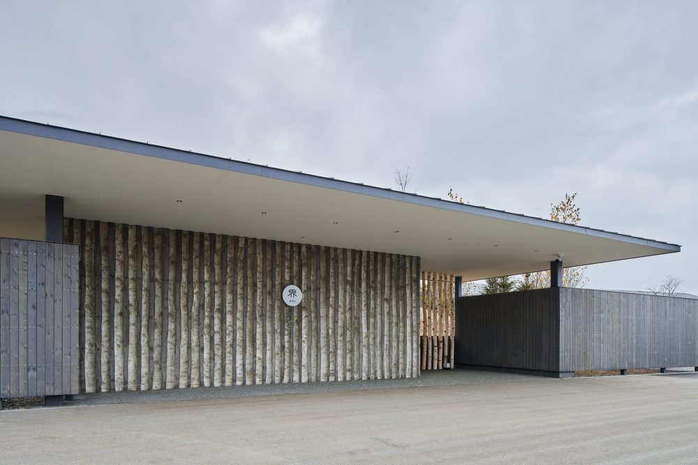 北海道白老町温泉酒店界波罗多丨中村拓志-29