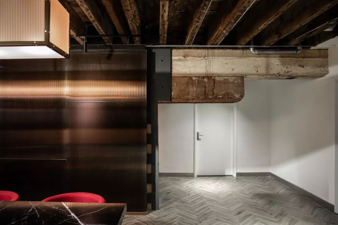 外滩琥珀大楼 | 废弃仓库的优雅重生-46