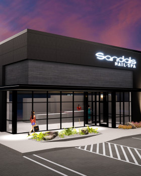 凉鞋美甲水疗馆