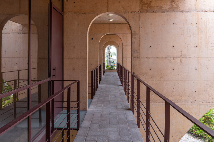 社区发展中心,墨西哥 / CCA-37