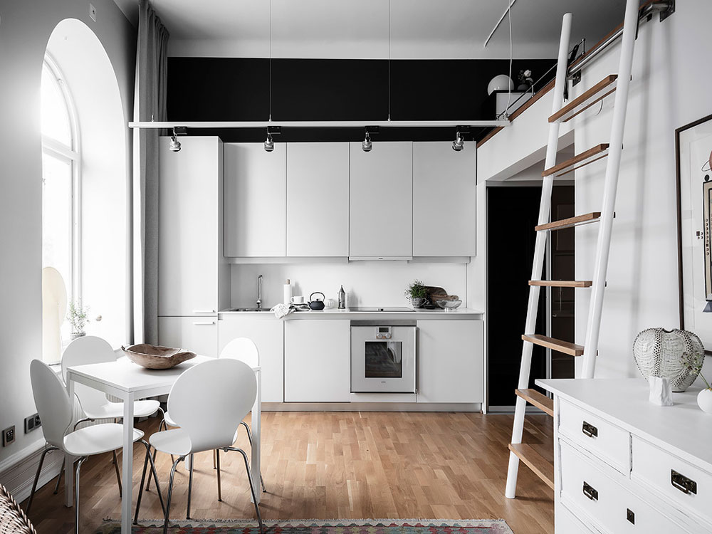 瑞典 30 平米精致公寓，高天花与拱窗打造宽敞空间-1